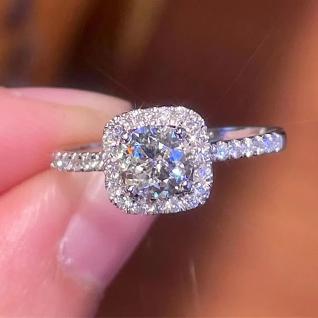 Square luxurious Ring with Cut Center Zircon Stone-Premium 925 sterling silver 