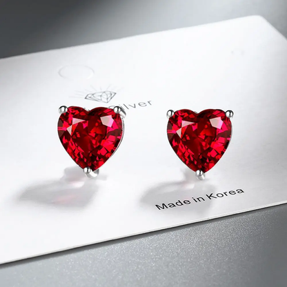 sterling silver heart- shaped zircon stud earrings
