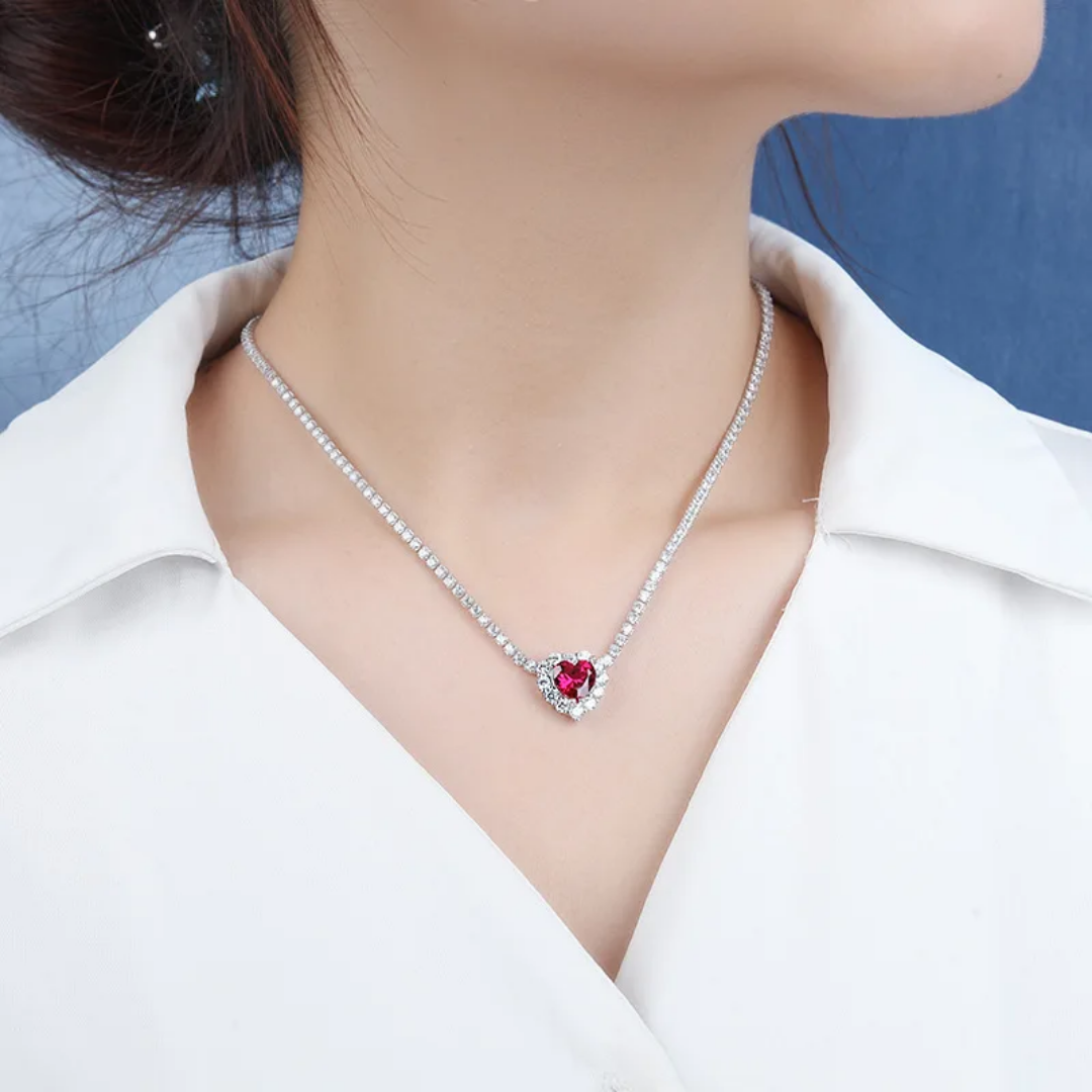 Tennis shiny heart necklace