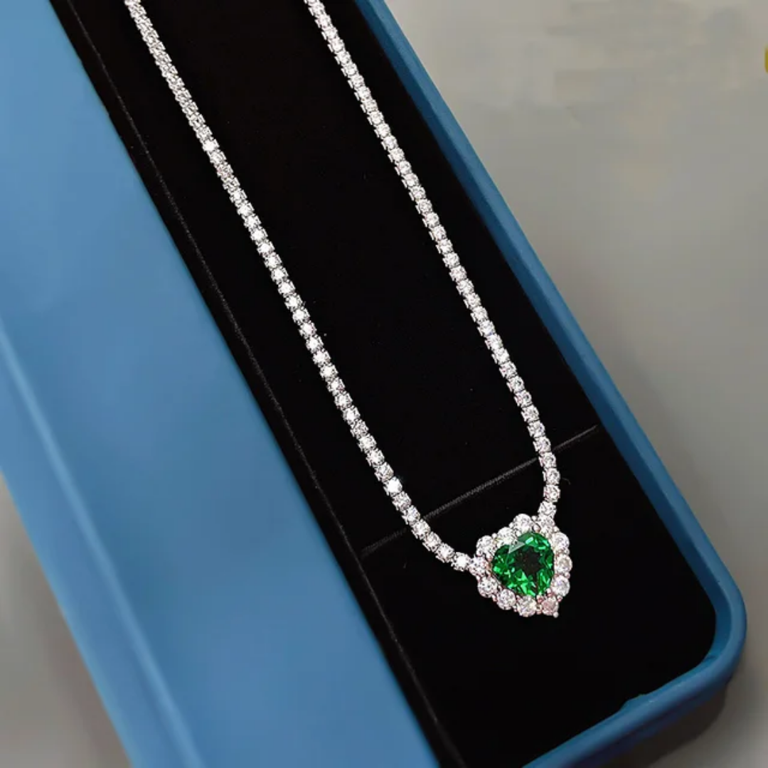 Tennis shiny heart necklace
