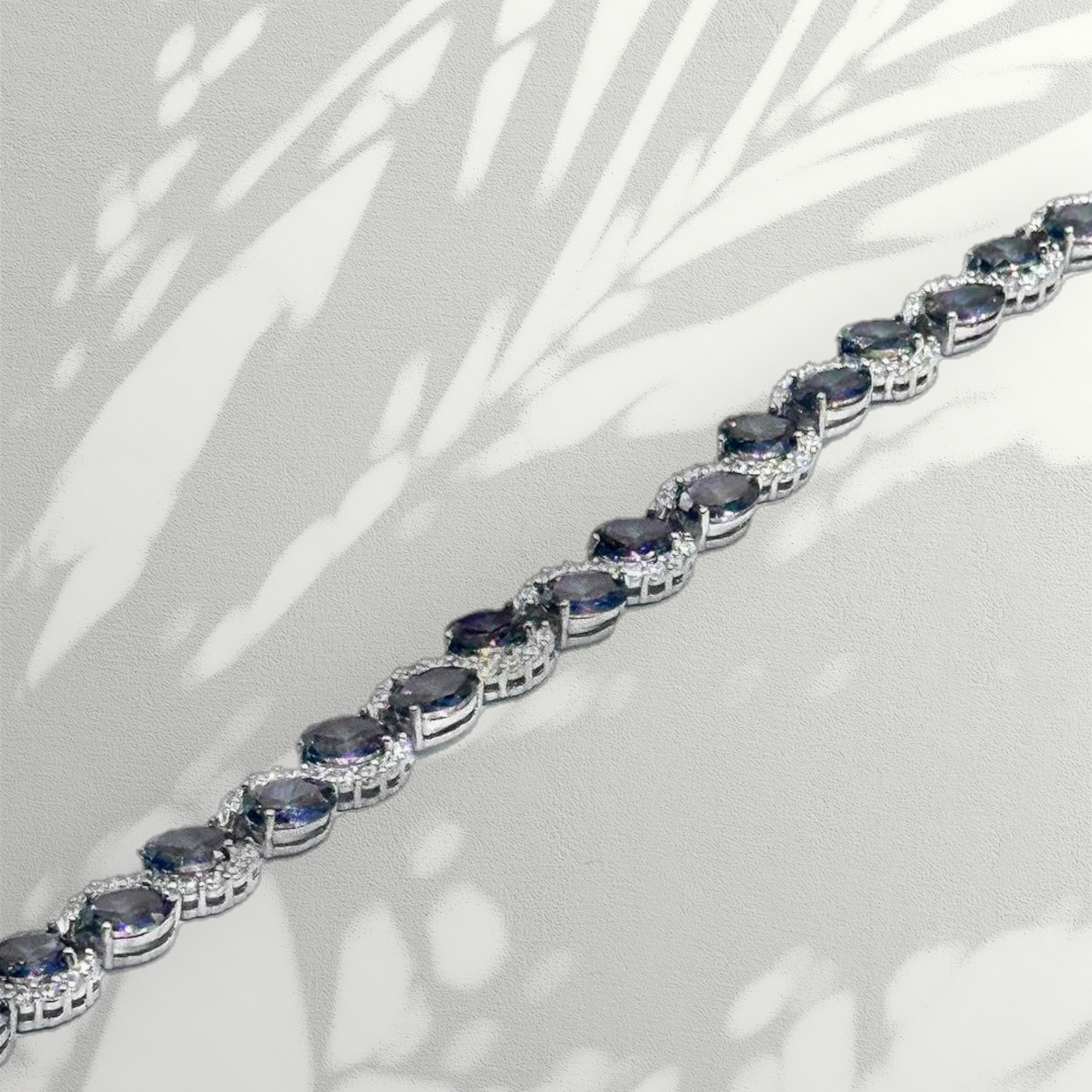 انسيال فاخر مرصع بأحجار زركون لامعة - فضة استرليني 925