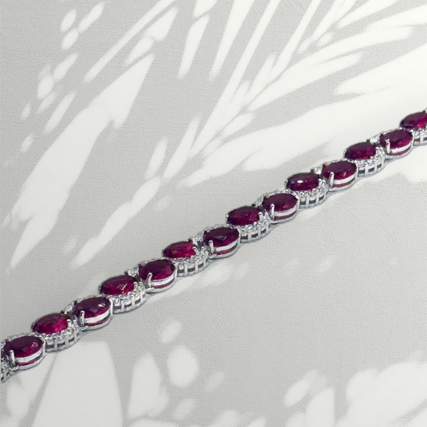 انسيال فاخر مرصع بأحجار زركون لامعة - فضة استرليني 925