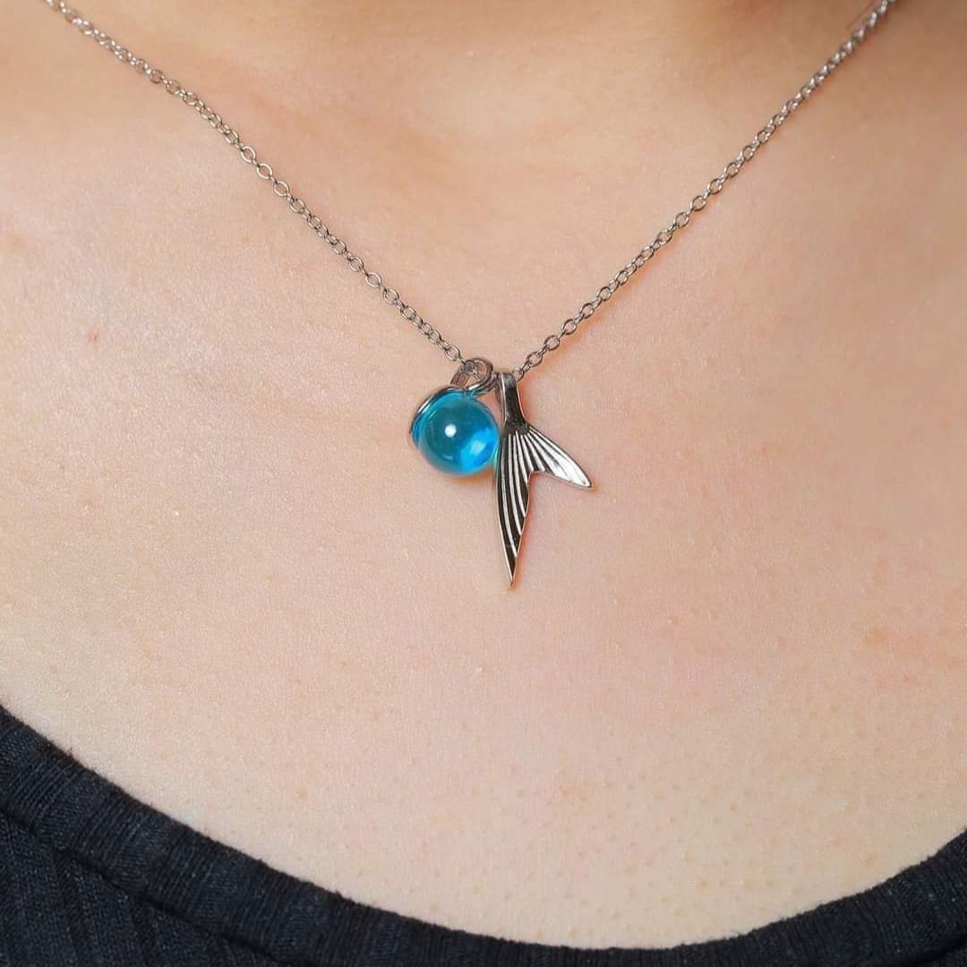 Mermaid Necklace (Dolphin)