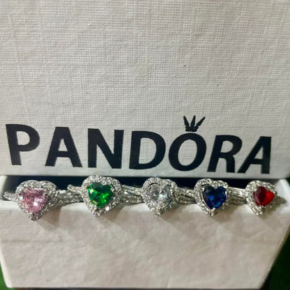 خاتم باندورا على شكل قلب