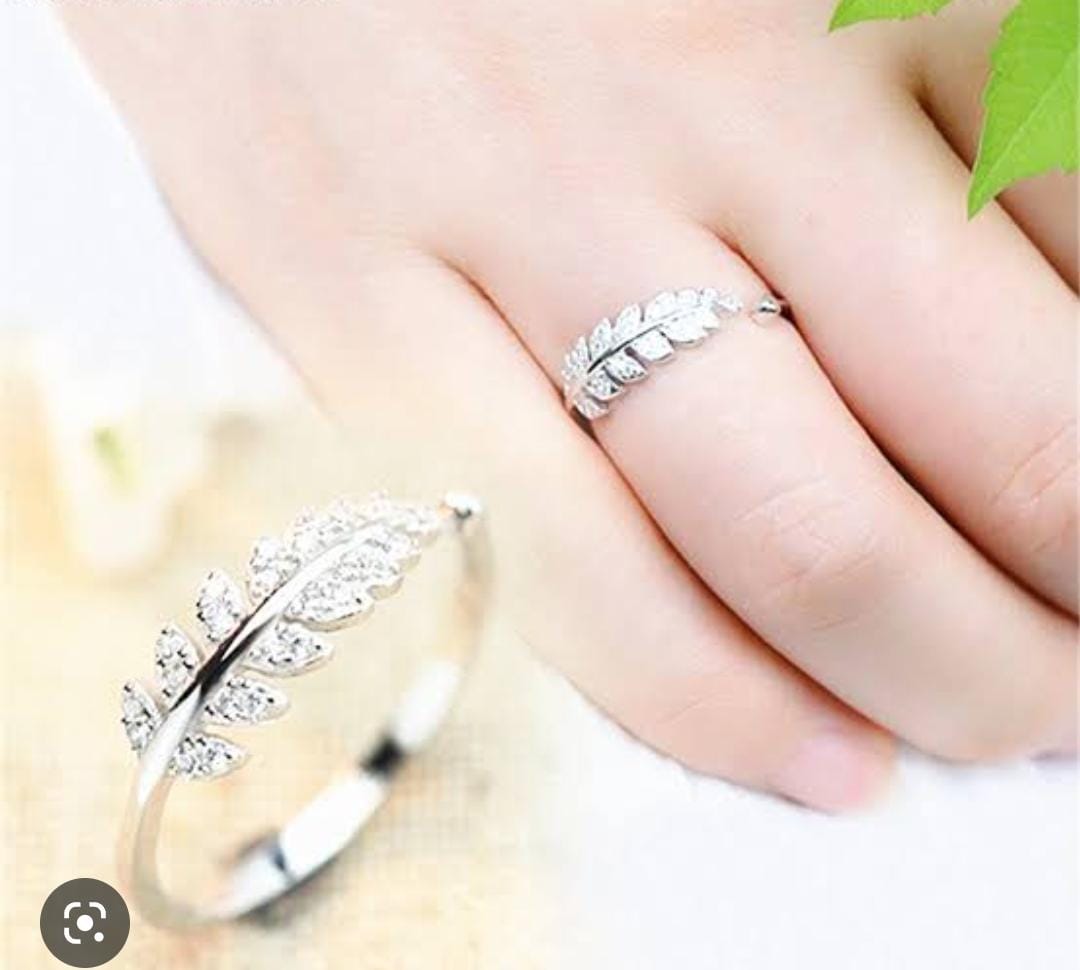 حلقة الريشة (ورقة الشجر)