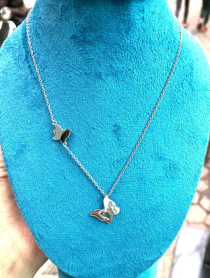 سلسلة الفراشتين