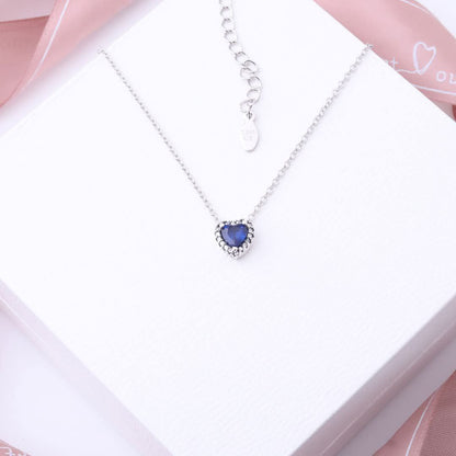 قلادة قلب باندورا