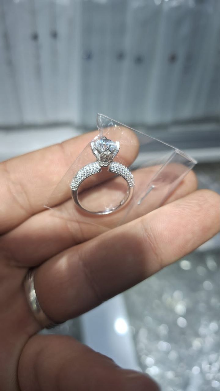 Promise ring 