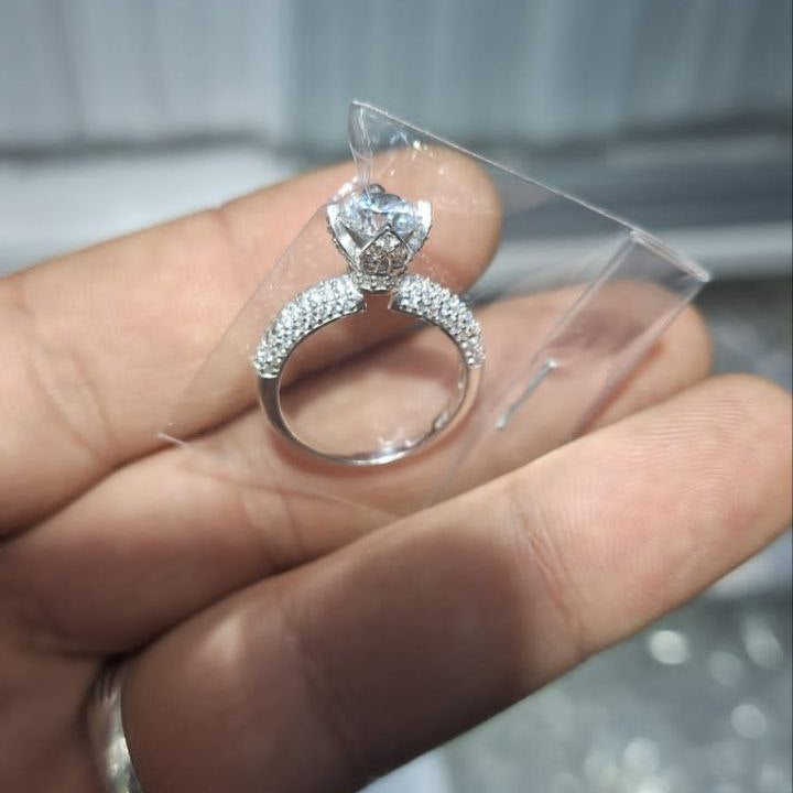 Promise ring 